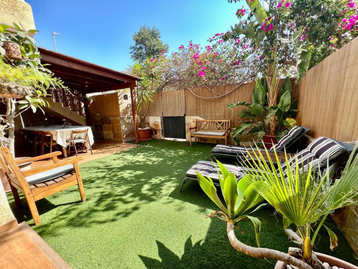 Bungalow De Lujo En Playa San Juan El Campello Eksteriør bilde